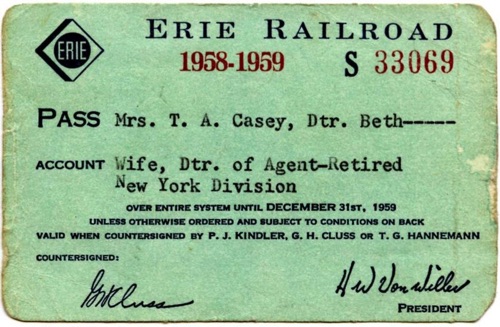 Erie Railroad Pass: Mrs. T. A. Casey, Dtr. Beth. 1958 -1959 chs-004651